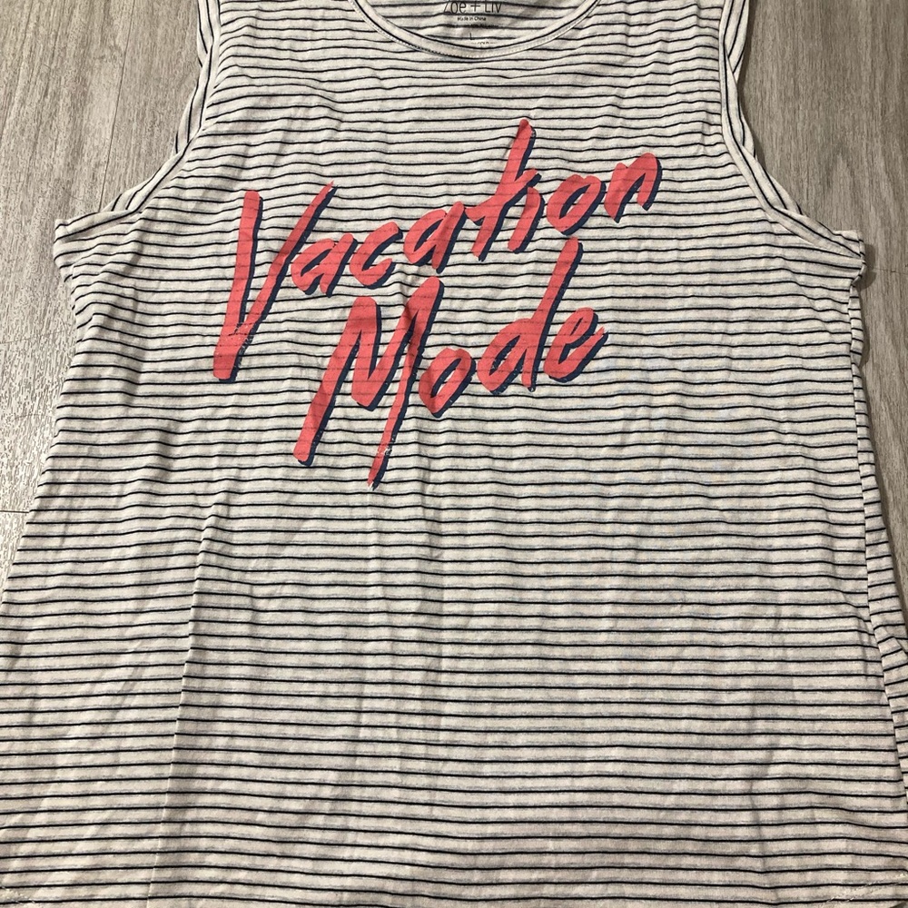 Tank - Picture 1 of 2